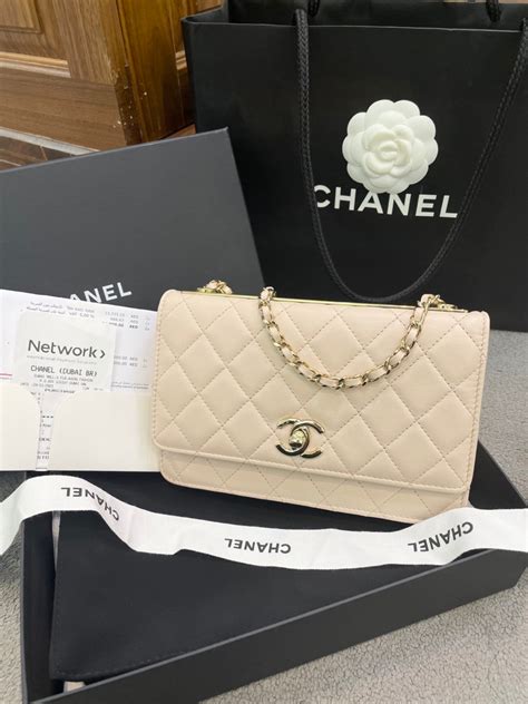 chanel chain wallet hk|Chanel wallet on chain trendy.